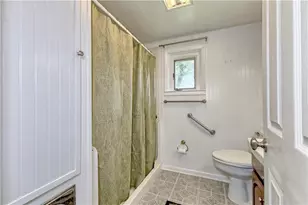 28 Tulip St, Adamsburg, PA 15611 - Photo 9