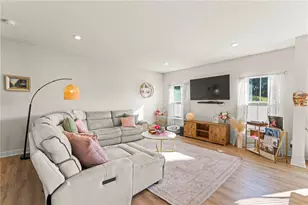 161 Black Oak Ln, McDonald, PA 15057 - Photo 9