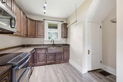 3250 Pinehurst Ave, Pittsburgh, PA 15216 - Photo 11