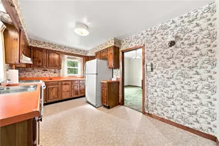 985 E Pike Rd, White Township, PA 15701 - Photo 11