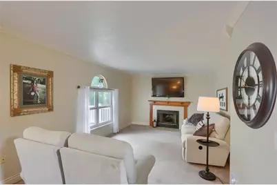 2017 S Trillium Drive, Hopewell Township, PA 15001 - Photo 9