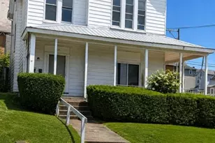 517 Walnut St, Irwin, PA 15642 - Photo 1