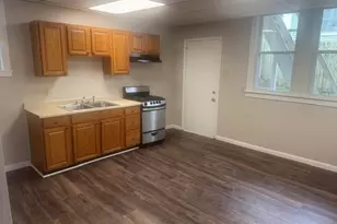 517 Walnut St, Irwin, PA 15642 - Photo 7