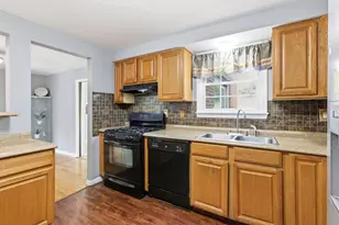 163 Crescent Gardens Dr, Pittsburgh, PA 15235 - Photo 9