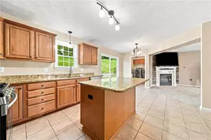 214 Murdock Way, Hempfield Township, PA 15601 - Photo 11