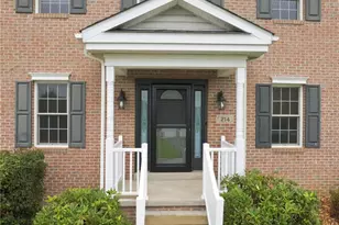 214 Murdock Way, Hempfield Township, PA 15601 - Photo 3