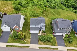 106 Magnolia Dr, Robinson Twp, PA 15136 - Photo 35