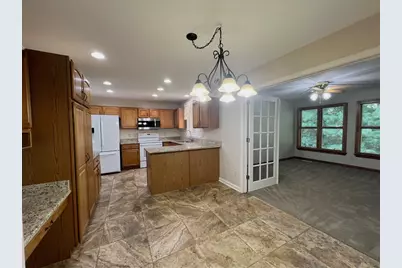 232 Orchard Park Dr, Neshannock Township, PA 16105 - Photo 13