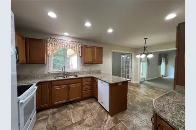 232 Orchard Park Dr, Neshannock Township, PA 16105 - Photo 15