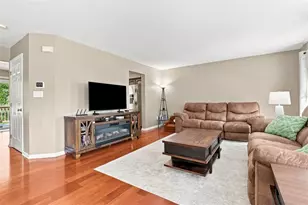 721 Bush Dr, Adams Township, PA 16046 - Photo 3