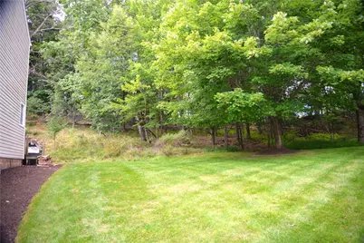 721 Bush Dr, Adams Township, PA 16046 - Photo 5