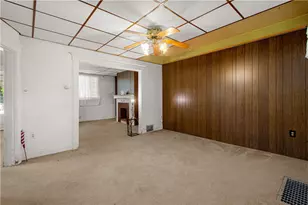 322 Lamarido St, Pittsburgh, PA 15226 - Photo 9