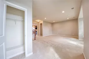 1861 Louisville, Pittsburgh, PA 15143 - Photo 31