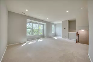 1861 Louisville, Pittsburgh, PA 15143 - Photo 15
