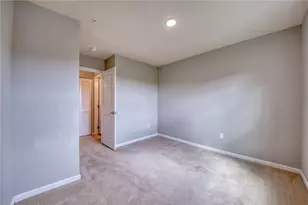 1861 Louisville, Pittsburgh, PA 15143 - Photo 27