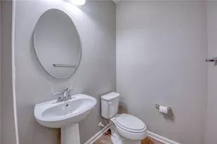 1861 Louisville, Pittsburgh, PA 15143 - Photo 9