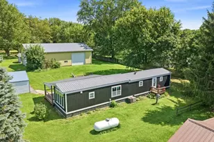 1561 Westford Rd, Jamestown, PA 16134 - Photo 3