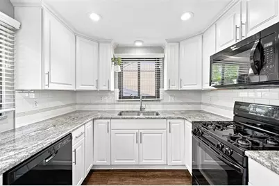 115 Columbia Dr, Pittsburgh, PA 15236 - Photo 9