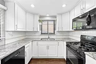 115 Columbia Dr, Pittsburgh, PA 15236 - Photo 9