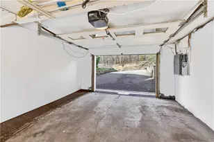7177 Shannon Rd, Pittsburgh, PA 15147 - Photo 37