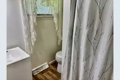 405 Lawnview Ave, Neshannock Township, PA 16105 - Photo 21