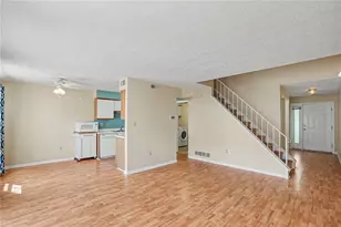 204 Carla Dr, Pittsburgh, PA 15238 - Photo 5