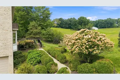 123 Foxwood Dr, Pittsburgh, PA 15090 - Photo 43