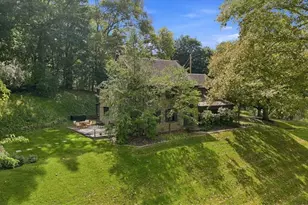 22 Priscilla Ln, Rosslyn Farms, PA 15106 - Photo 47