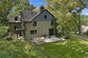 22 Priscilla Ln, Rosslyn Farms, PA 15106 - Photo 41