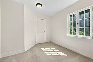 6324 Alderson St, Pittsburgh, PA 15217 - Photo 25