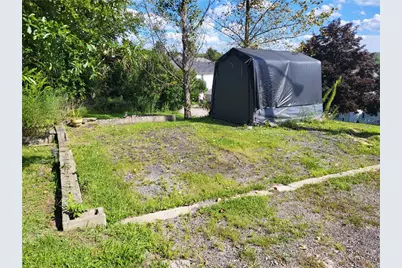 320 Main St., Twp of But SW, PA 16045 - Photo 21
