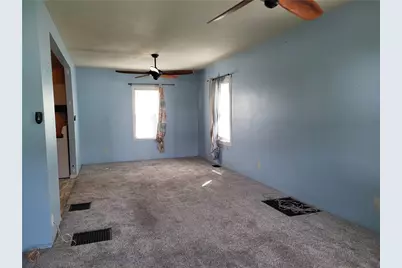 320 Main St., Twp of But SW, PA 16045 - Photo 9