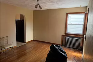 224 S 5th St, Jeannette, PA 15644 - Photo 7