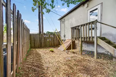 1155 Broadway Ave, East McKeesport, PA 15035 - Photo 21