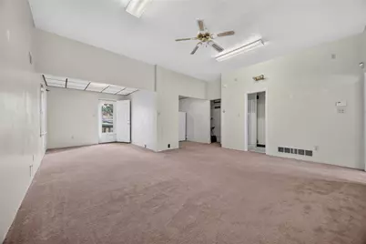 1155 Broadway Ave, East McKeesport, PA 15035 - Photo 9