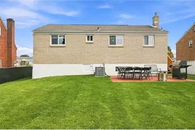 459 Lois Drive, Pittsburgh, PA 15236 - Photo 29
