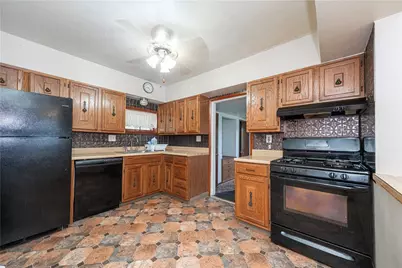 7300 Hutchinson, Forward Township, PA 15037 - Photo 9