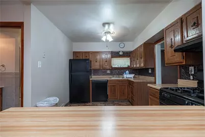 7300 Hutchinson, Forward Township, PA 15037 - Photo 11