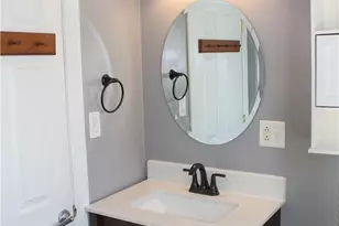601 N 8th St, Youngwood, PA 15697 - Photo 25