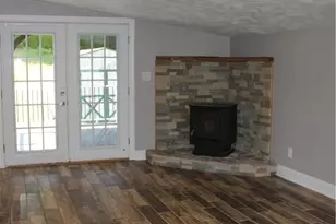601 N 8th St, Youngwood, PA 15697 - Photo 13