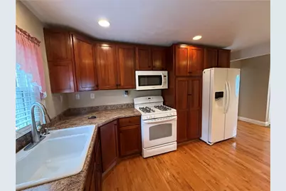601 N Eight Street, Youngwood, PA 15697 - Photo 11
