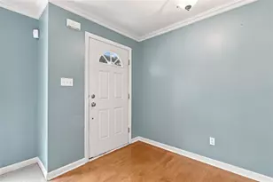 92 Castle View Dr, Kennedy Township, PA 15136 - Photo 3