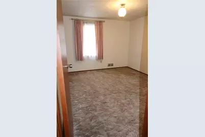 5720 Clark Ave, Bethel Park, PA 15102 - Photo 33