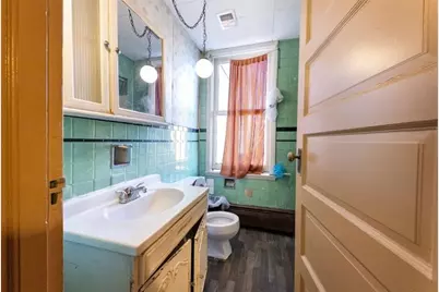 401 5th St, Charleroi Boro, PA 15022 - Photo 5
