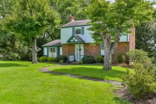 5404 Peach Dr, Richland, PA 15044 - Photo 1