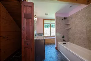 9200 Tanbark Dr, Pittsburgh, PA 15237 - Photo 25