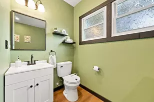 207 Vincennes Ave, Oakdale, PA 15071 - Photo 9