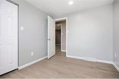 216 Oak Heights Dr, Oakdale, PA 15071 - Photo 11