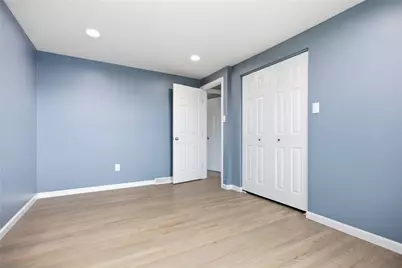 216 Oak Heights Dr, Oakdale, PA 15071 - Photo 13