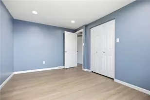 216 Oak Heights Dr, Oakdale, PA 15071 - Photo 13